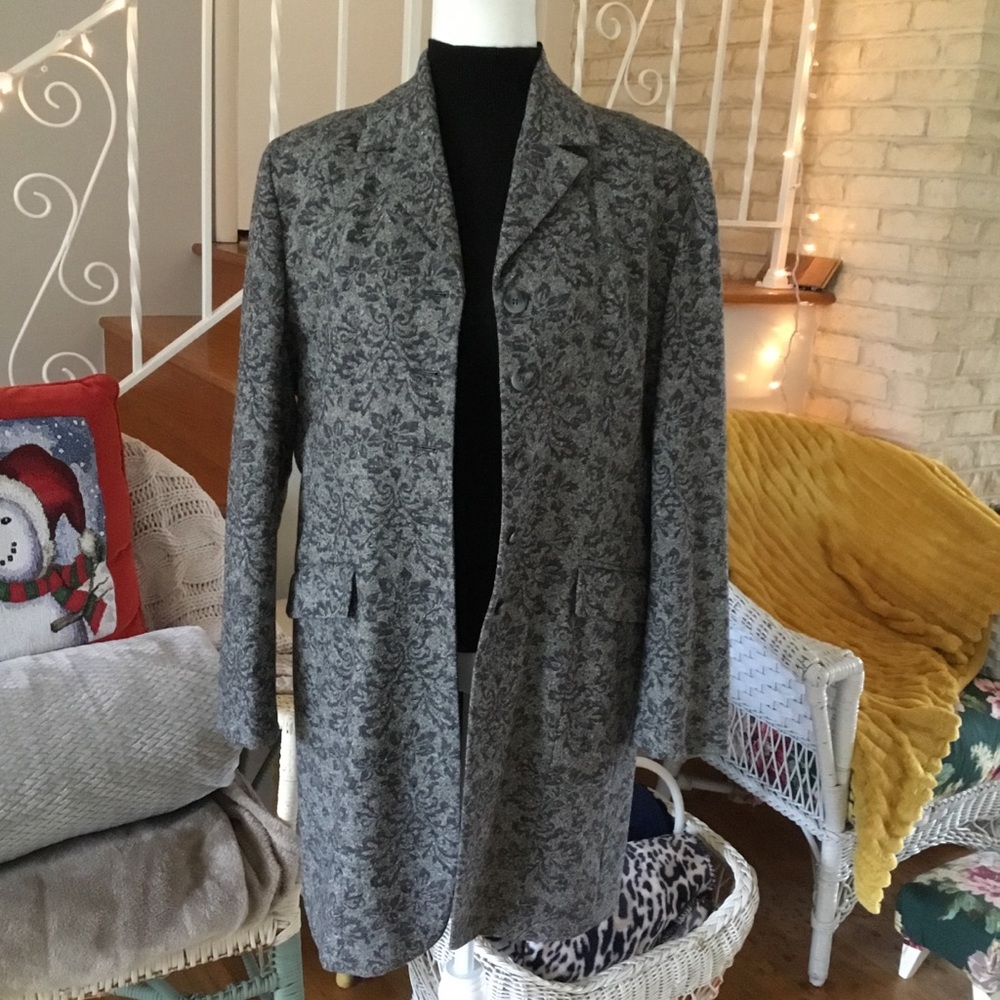 BEAUTIFUL WOOL/SILK BLEND COAT